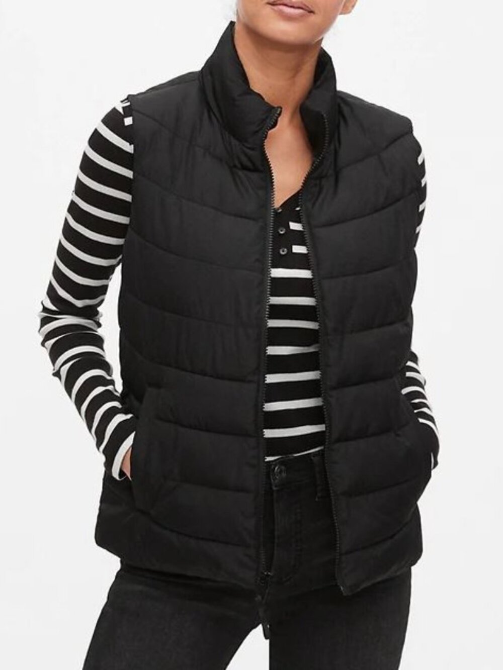 GAP Black Quilted Puffer Vest, L